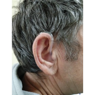 Підбір слухового апарату дорослій людині